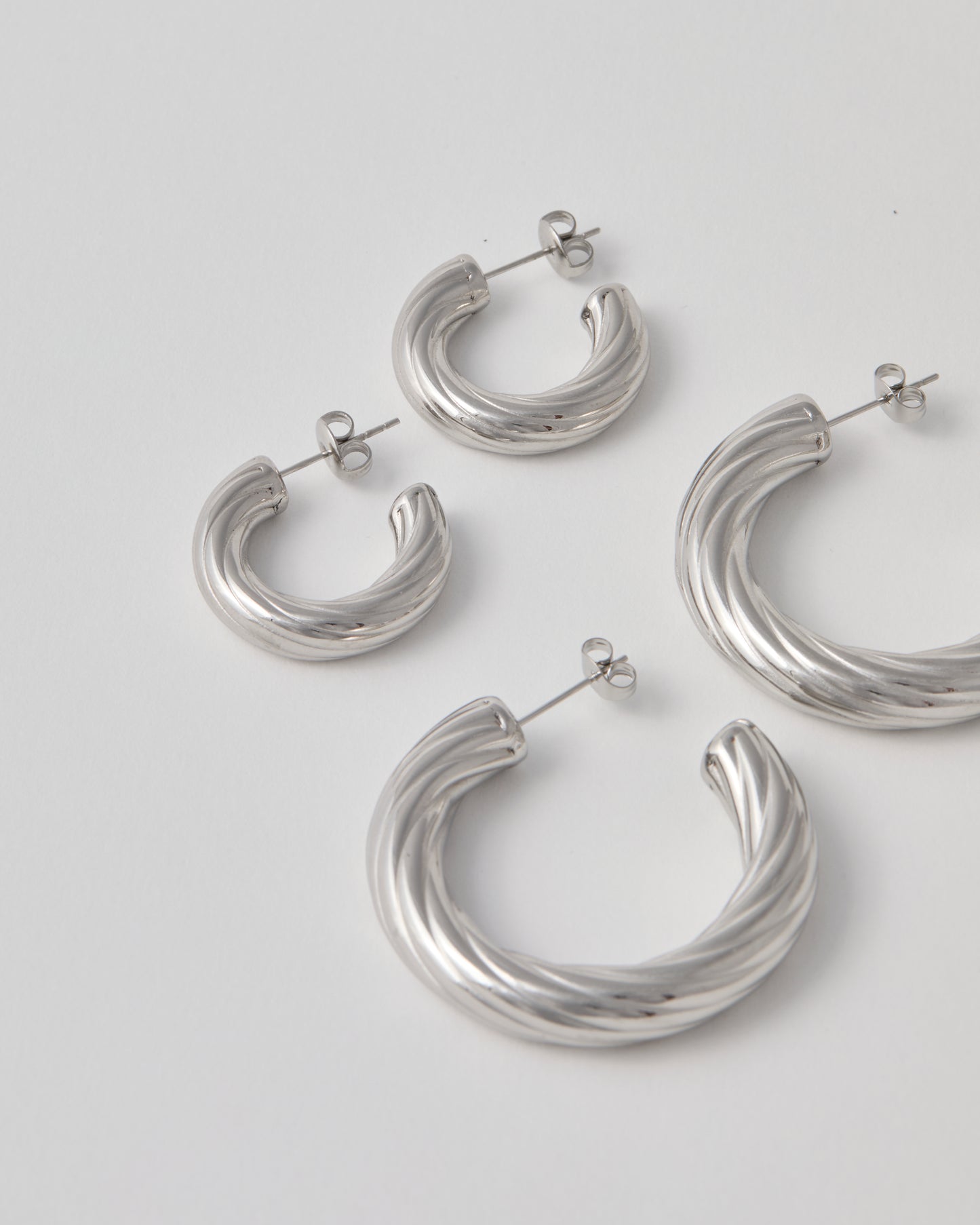 Boucles d'oreille n°12 taille L - argentées